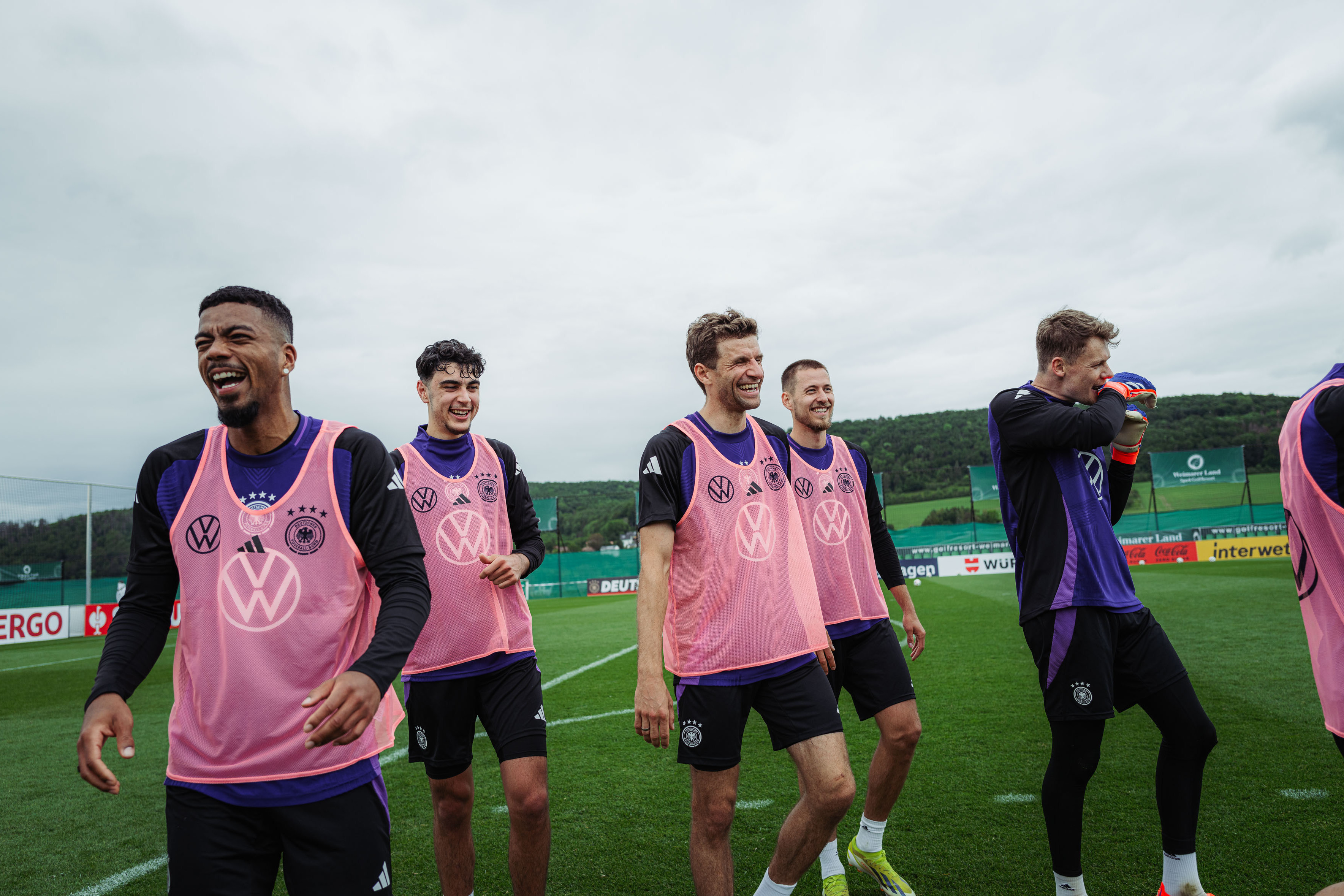 乌克兰队在欧洲杯预选赛中延续强势,领先全场 乌克兰队在欧洲杯预选赛中延续强势,领先全场