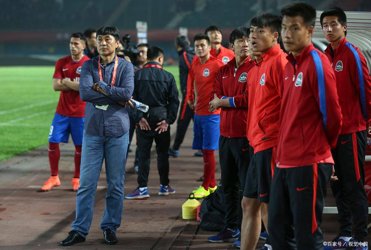 开云平台-主力球员受伤，球队战力受到影响的简单介绍