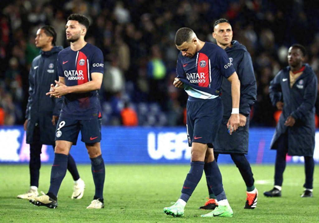 梅巴佩大放异彩,领衔圣日耳曼横扫对手的简单介绍 梅巴佩大放异彩,领衔圣日耳曼横扫对手的简单介绍