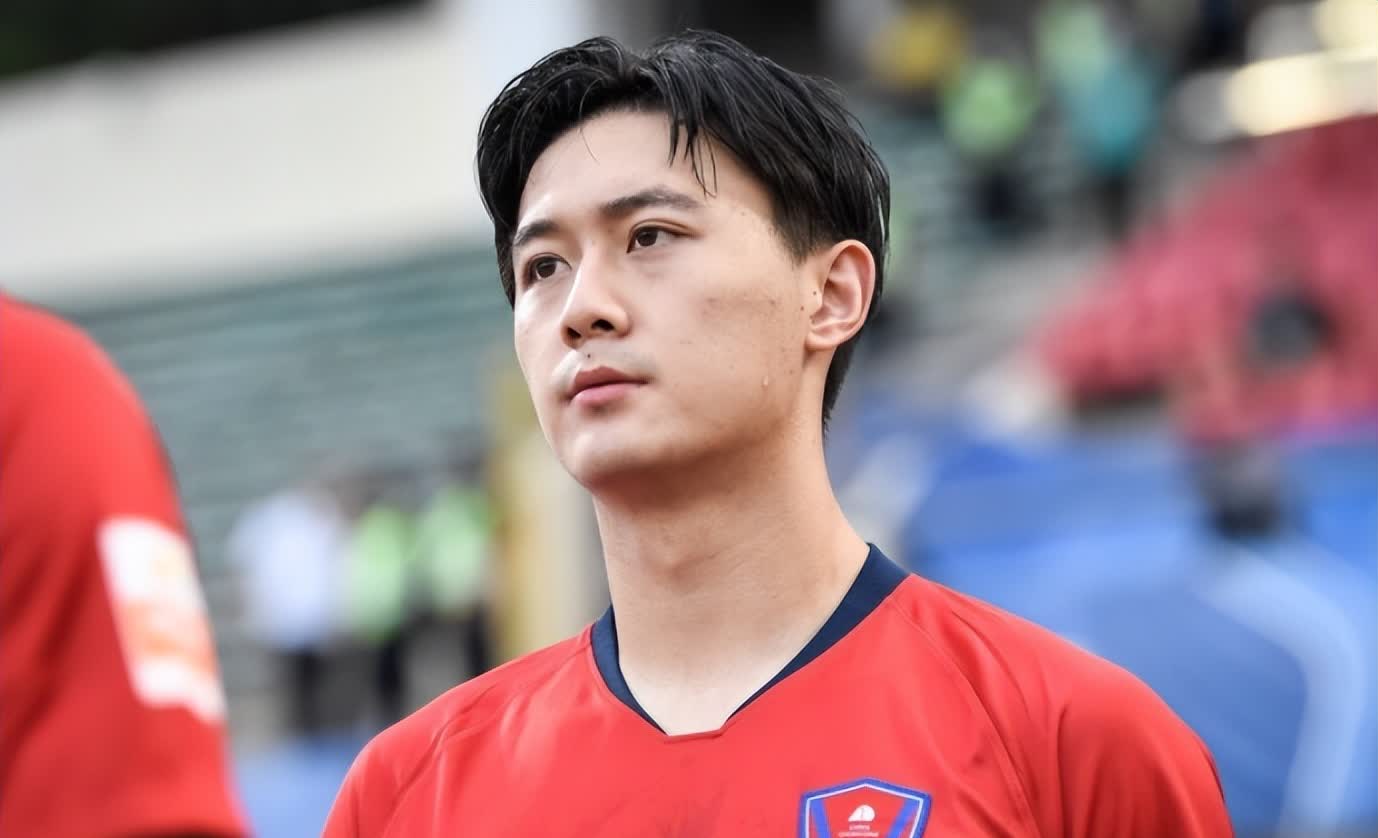 哲姆斯对吐筑情慈爱法甲一线大中进球手 哲姆斯对吐筑情慈爱法甲一线大中进球手