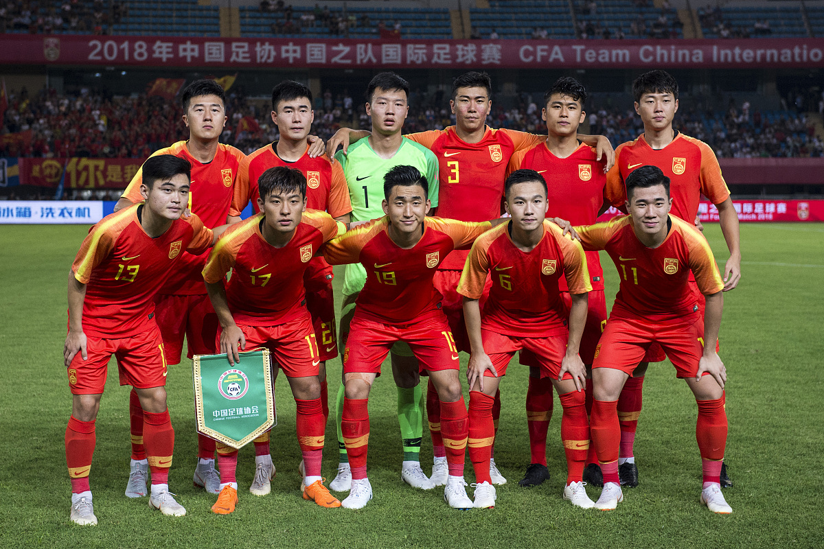 关于国内足球盛况空前,各队实力激烈碰撞的信息 关于国内足球盛况空前,各队实力激烈碰撞的信息