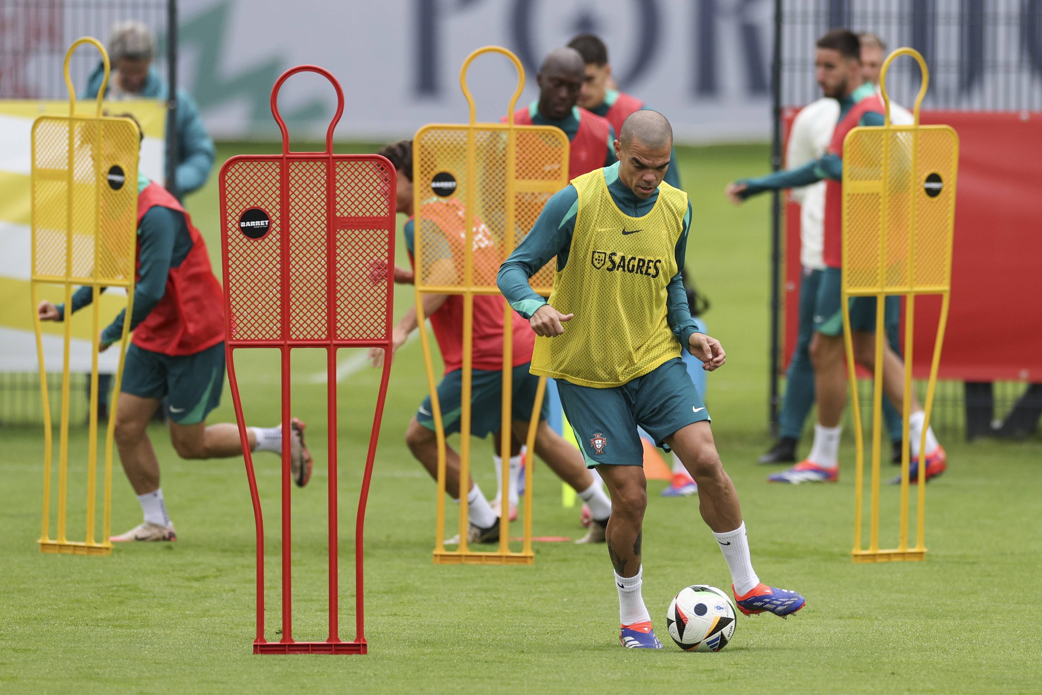 葡萄牙队新赛季备战全面展开