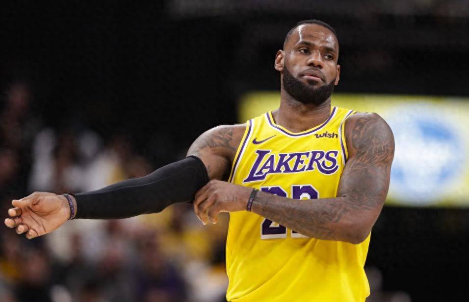 包含皇帝再现辉煌!詹姆斯率湖人击败爵士取胜的词条 包含皇帝再现辉煌!詹姆斯率湖人击败爵士取胜的词条