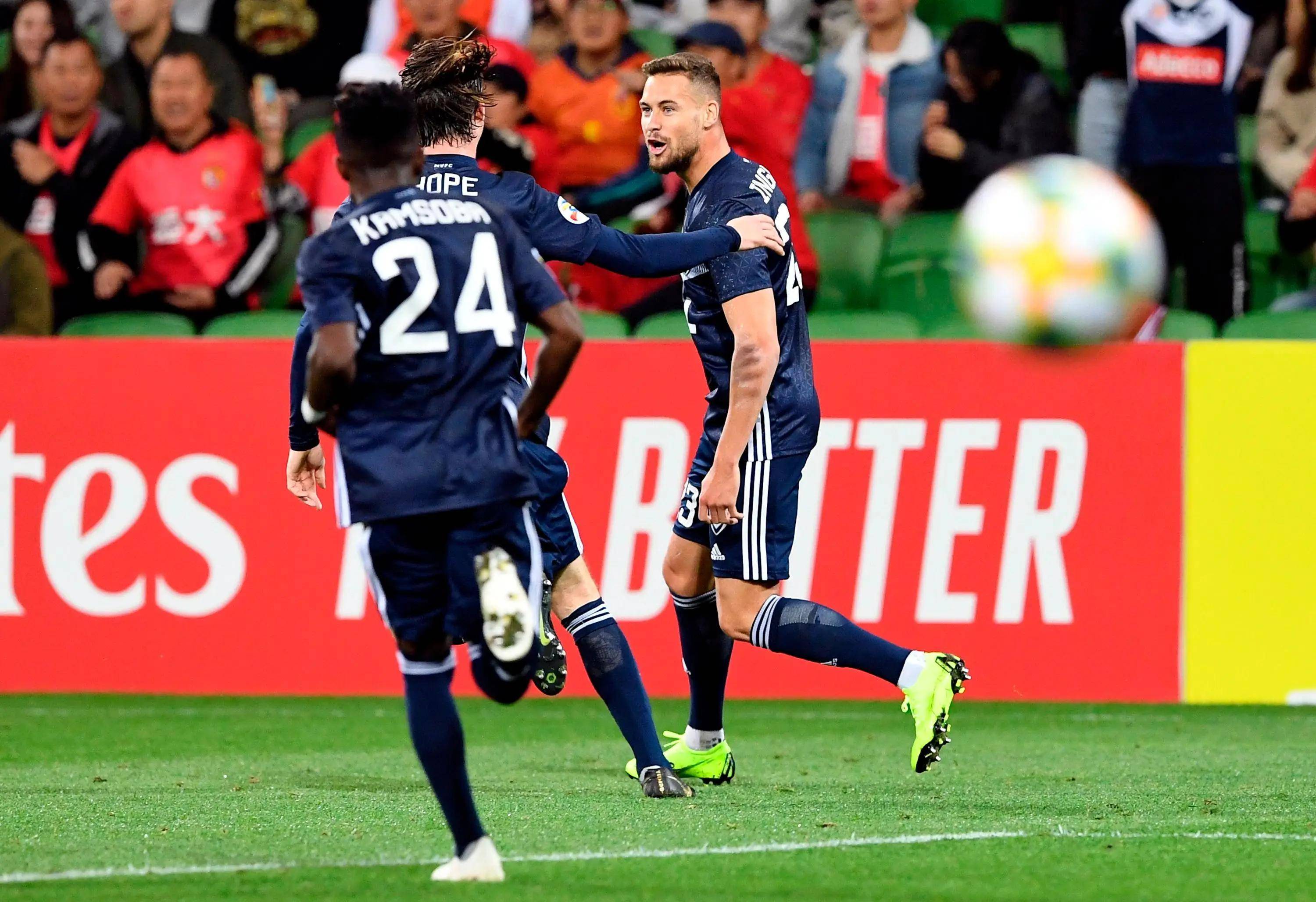 开云APP-澳大利亚球员表现抢眼，世界杯预选赛大胜对手