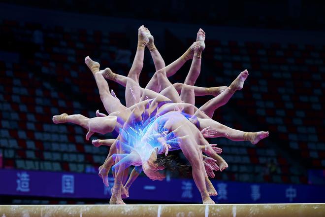 体操项目迎来决赛,中国选手表现抢眼 体操项目迎来决赛,中国选手表现抢眼