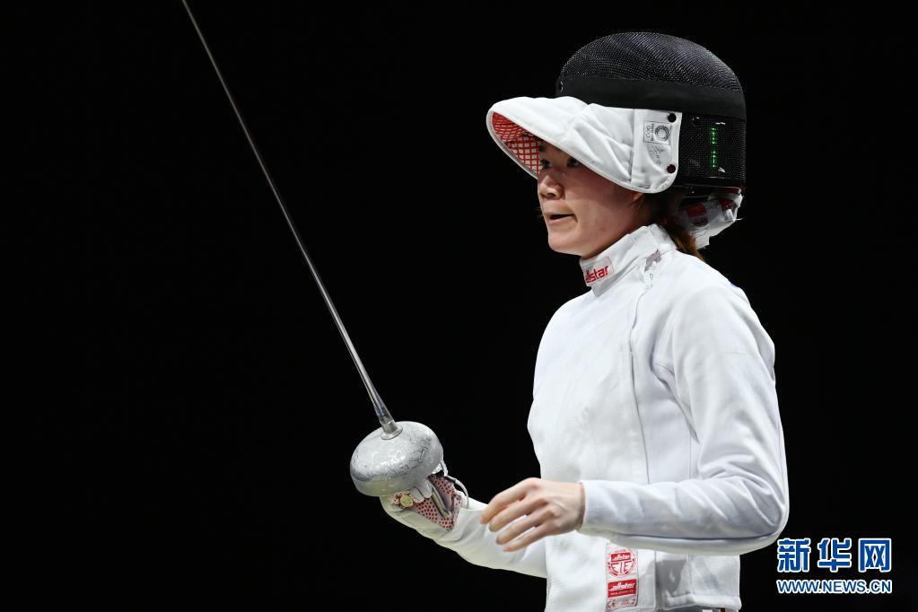 越南击剑选手突破自我 越南击剑选手突破自我