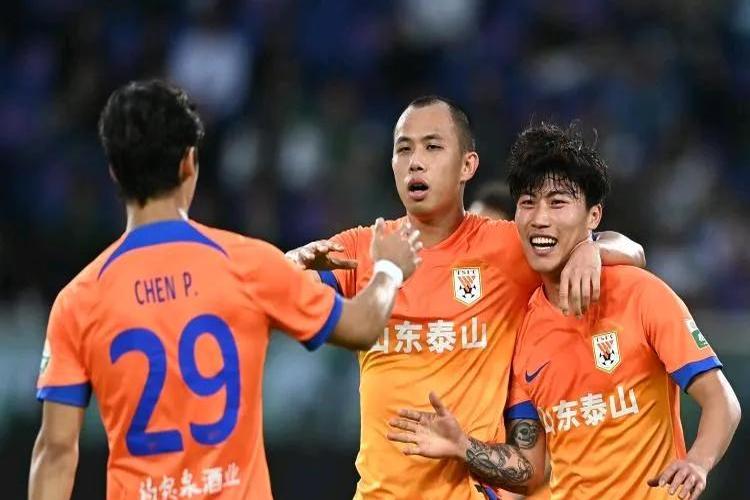 伊朗球队战平对手,亚冠赛场上竞争异常激烈 伊朗球队战平对手,亚冠赛场上竞争异常激烈