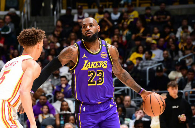 尼克斯队继续在战绩榜上领先