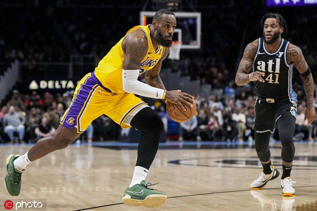 老鹰连胜终结,不敌湖人晋级 老鹰连胜终结,不敌湖人晋级