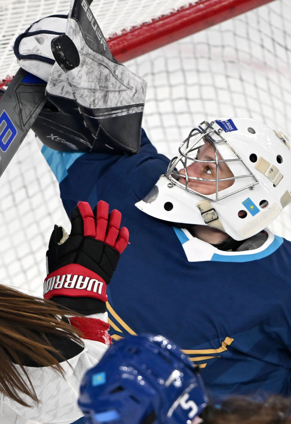 挪威冰球队冲刺冠军,备受瞩目 挪威冰球队冲刺冠军,备受瞩目