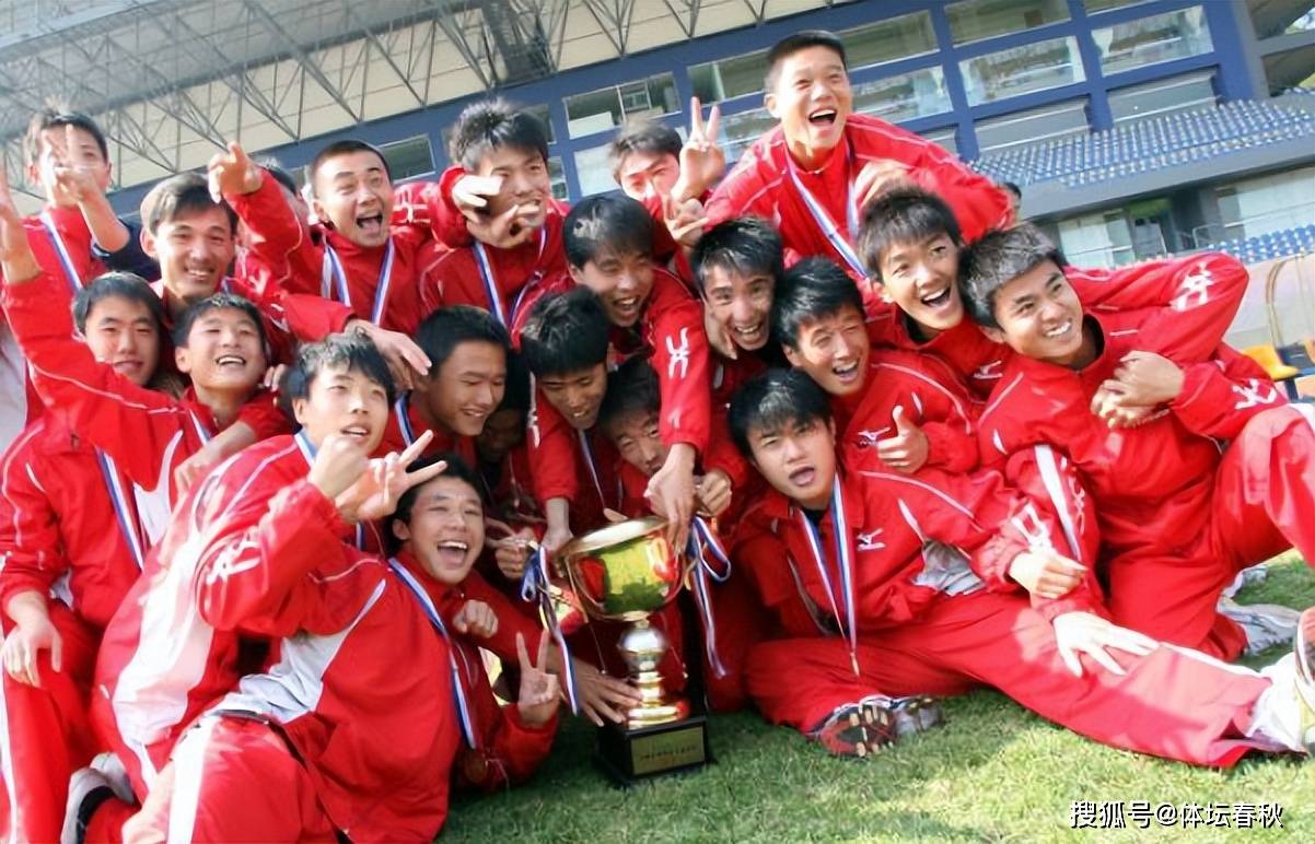 开云下载-阿尔及利亚国脚加盟葡甲联赛球队