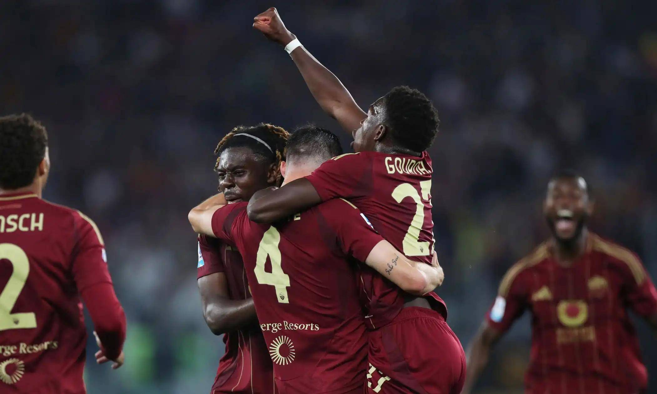 罗马门将神勇扑救,助球队保持不败的简单介绍 罗马门将神勇扑救,助球队保持不败的简单介绍