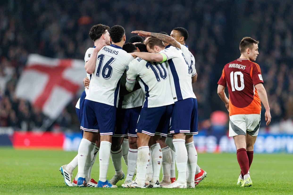 立陶宛在欧预赛中击溃拉脱维亚 立陶宛在欧预赛中击溃拉脱维亚