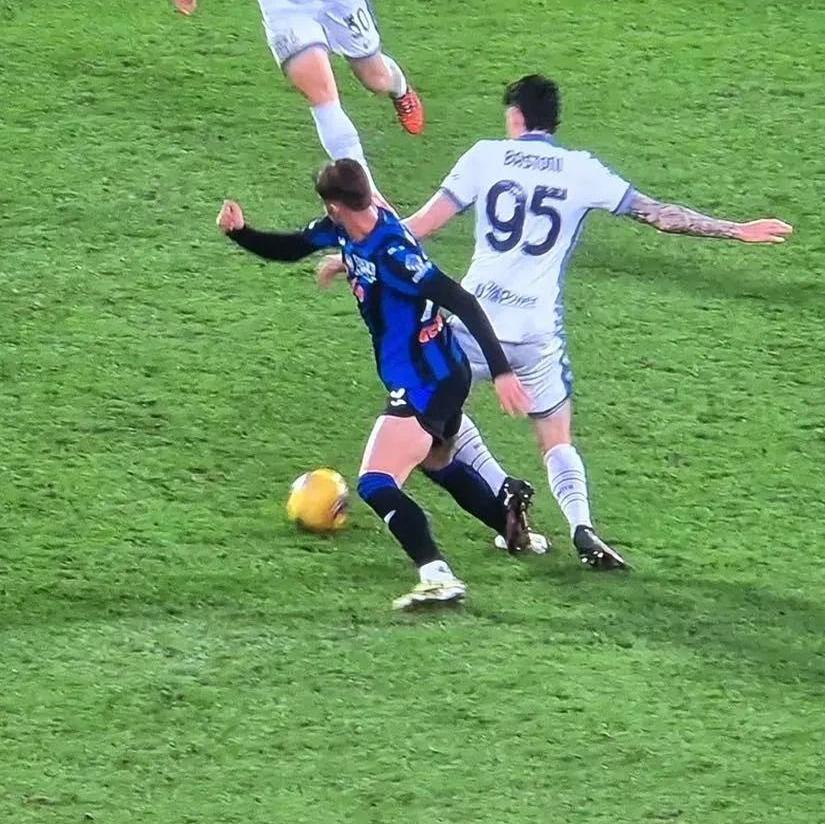 国际米兰客场挑战罗马,取得惊人胜利 国际米兰客场挑战罗马,取得惊人胜利