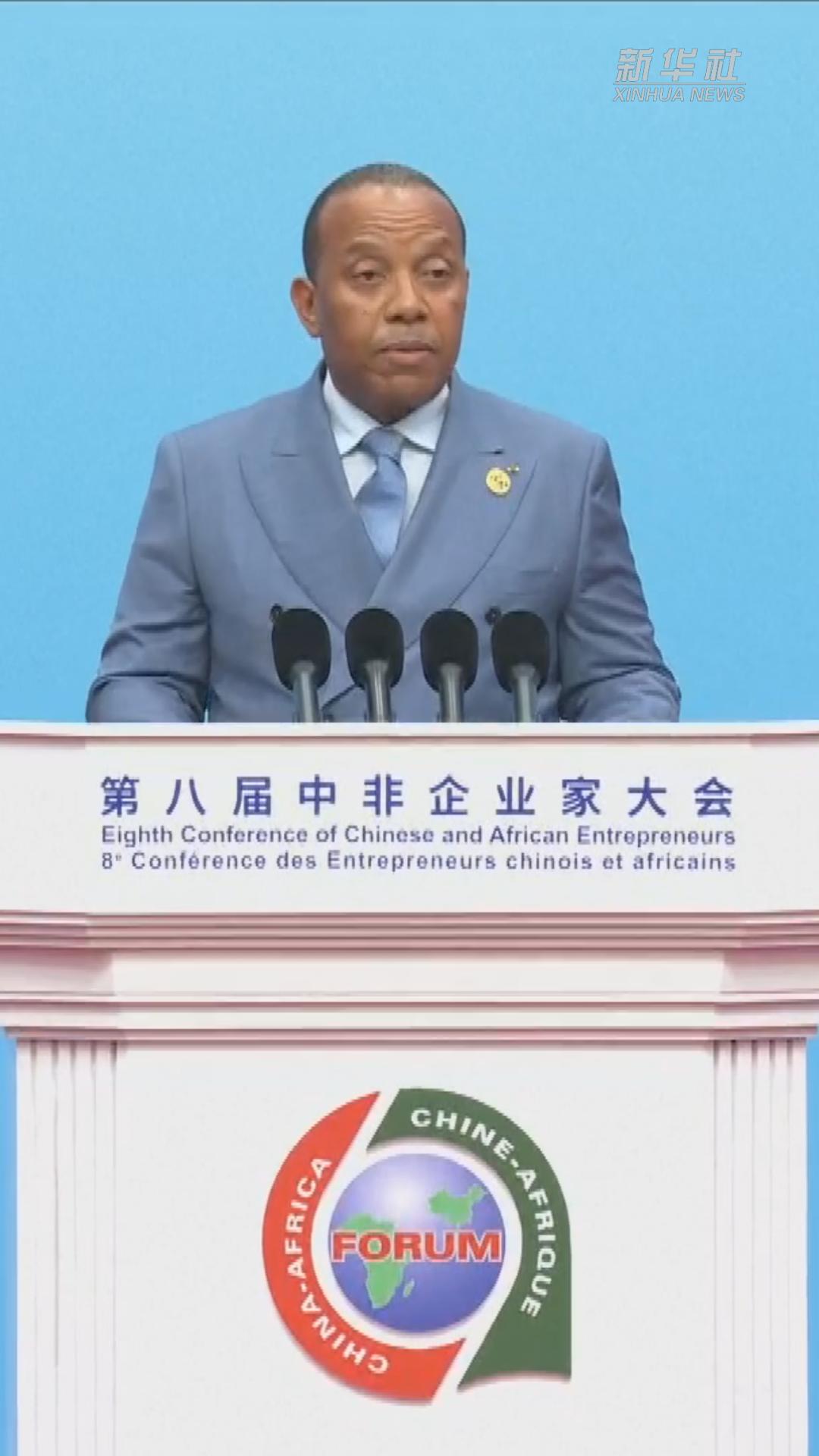 关于圣多美和普林西比主教练费尔南德斯寄语球员:拼尽全力的信息 关于圣多美和普林西比主教练费尔南德斯寄语球员:拼尽全力的信息