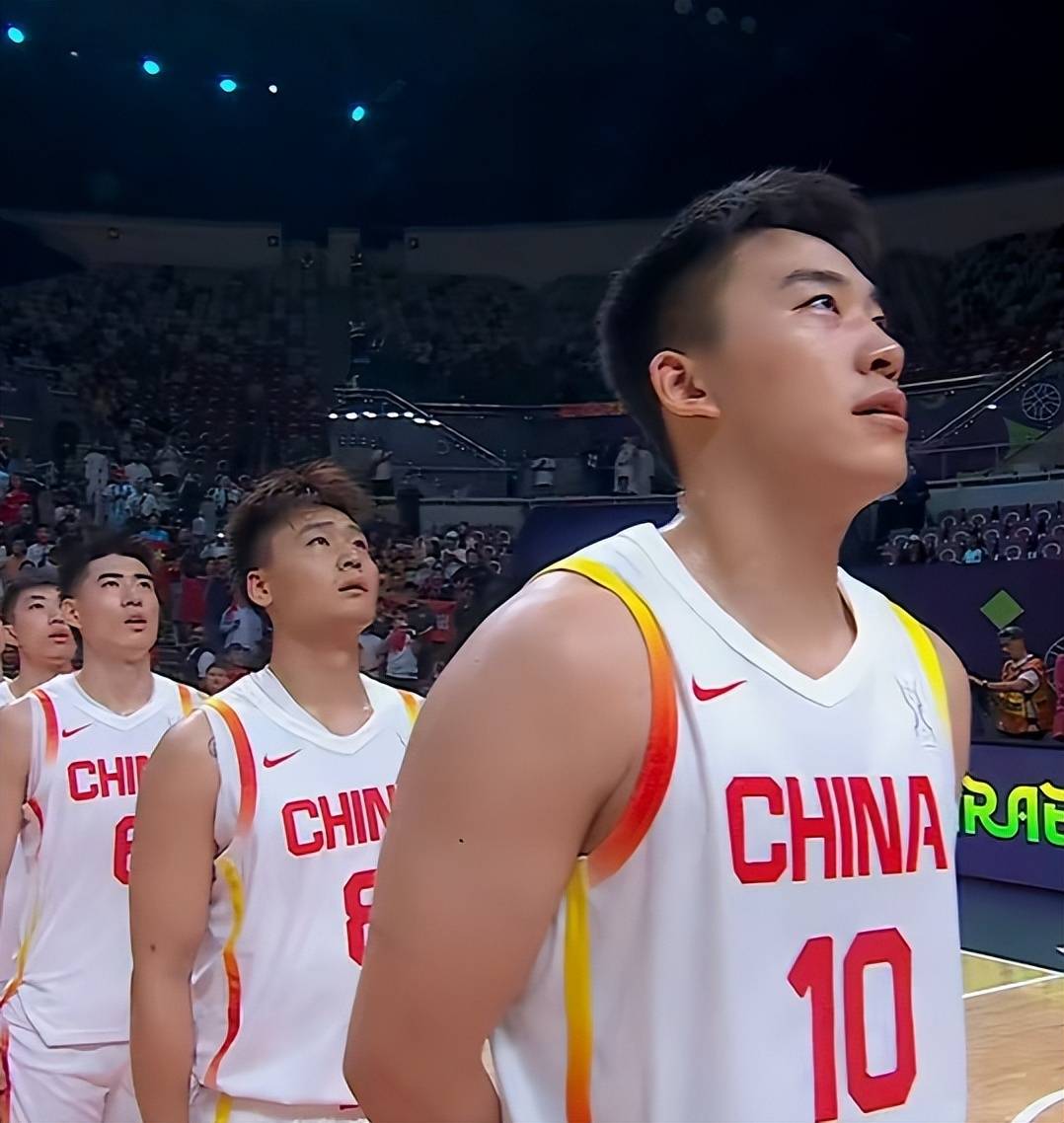 球员们在比赛中展现出的实力,引人瞩目! 球员们在比赛中展现出的实力,引人瞩目!