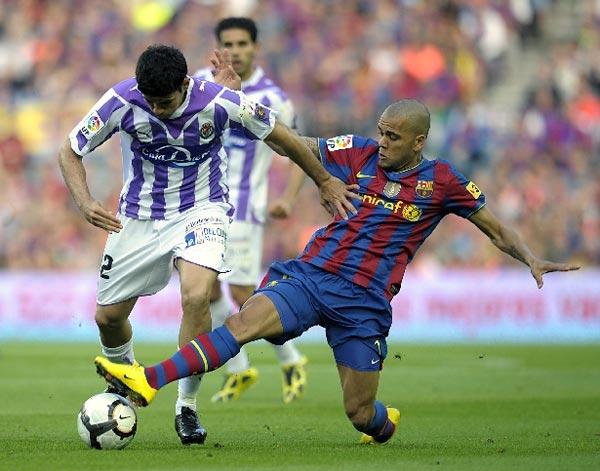 阿尔维斯主场拿下梦幻胜利,追赶领头羊的简单介绍 阿尔维斯主场拿下梦幻胜利,追赶领头羊的简单介绍