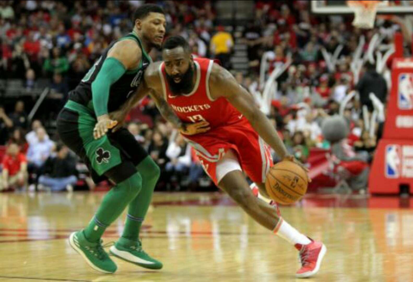 火箭全力以赴,骑士难逢胜利 火箭全力以赴,骑士难逢胜利