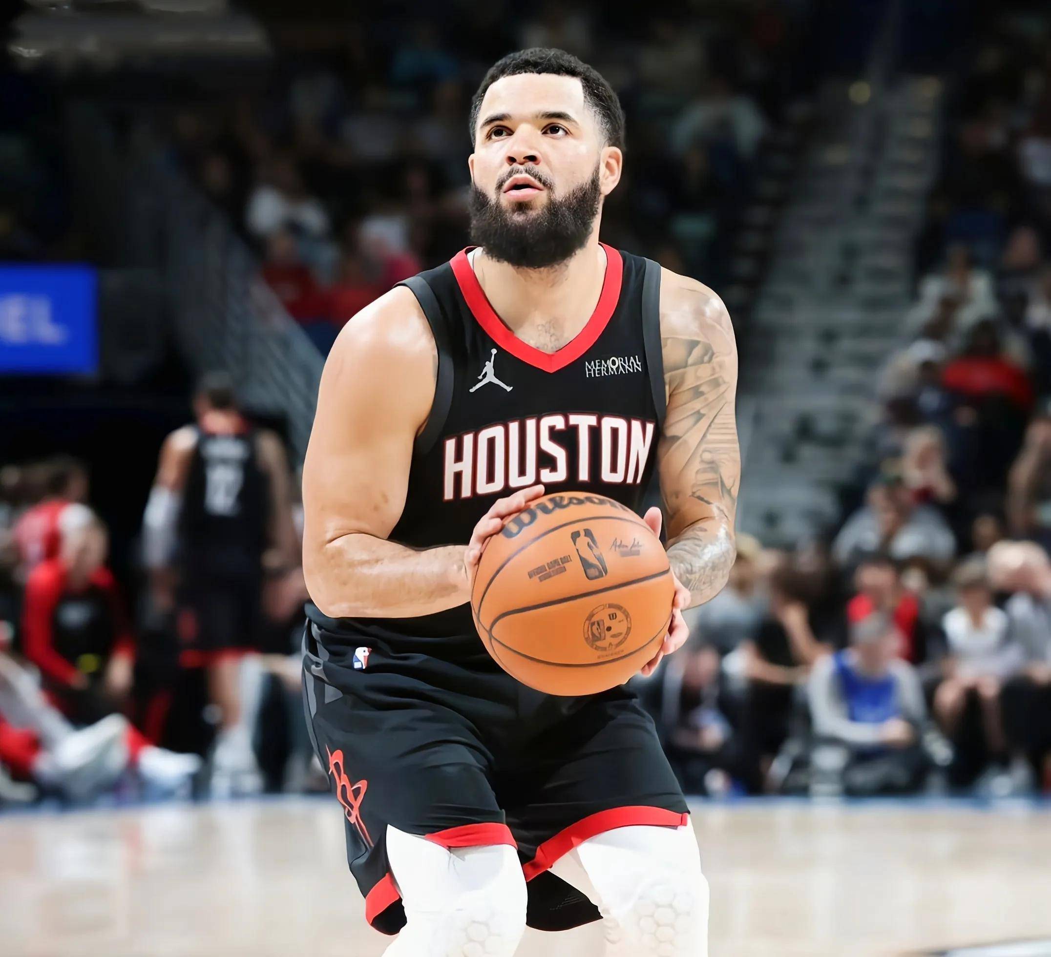 火箭战胜灰熊晋级第二轮 火箭战胜灰熊晋级第二轮