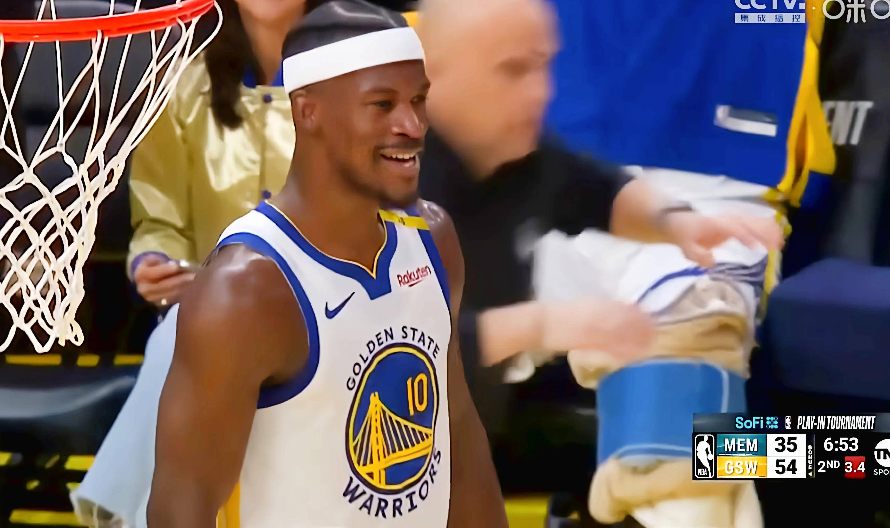 火箭战胜灰熊晋级第二轮 火箭战胜灰熊晋级第二轮