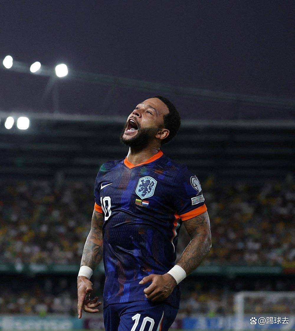 荷兰队宣布欧洲杯23人名单,德佩入选 荷兰队宣布欧洲杯23人名单,德佩入选