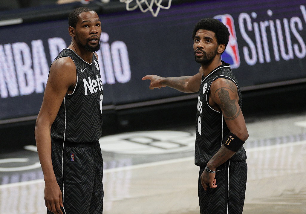 篮网客场连胜破灭,绝杀险被小丁准绝杀 篮网客场连胜破灭,绝杀险被小丁准绝杀