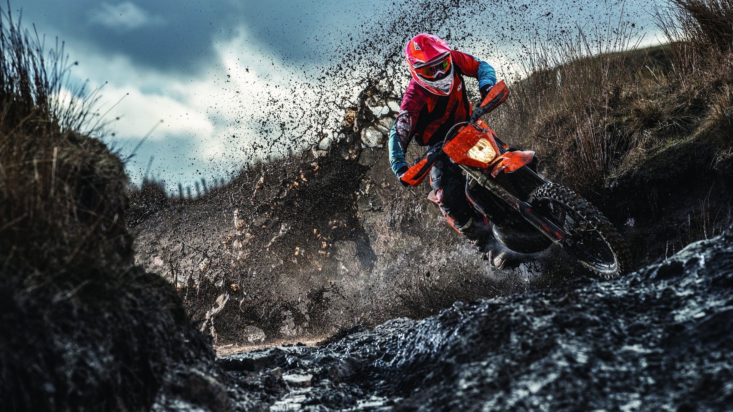 三分箭雨与完美复仇的算术，米切尔的单节演说与步行者的制胜节奏